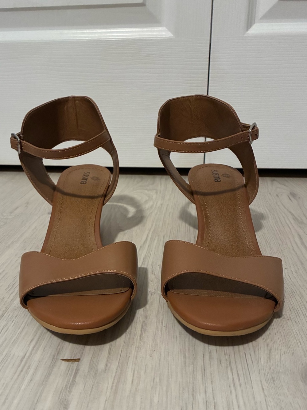 Susina Tan Ankle-Strap Wedge Sandals - 9